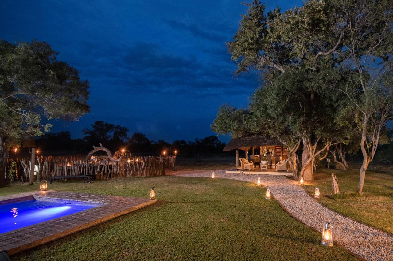 Villa Tintswalo Safari à Domaine de chasse de Manyeleti Extérieur photo